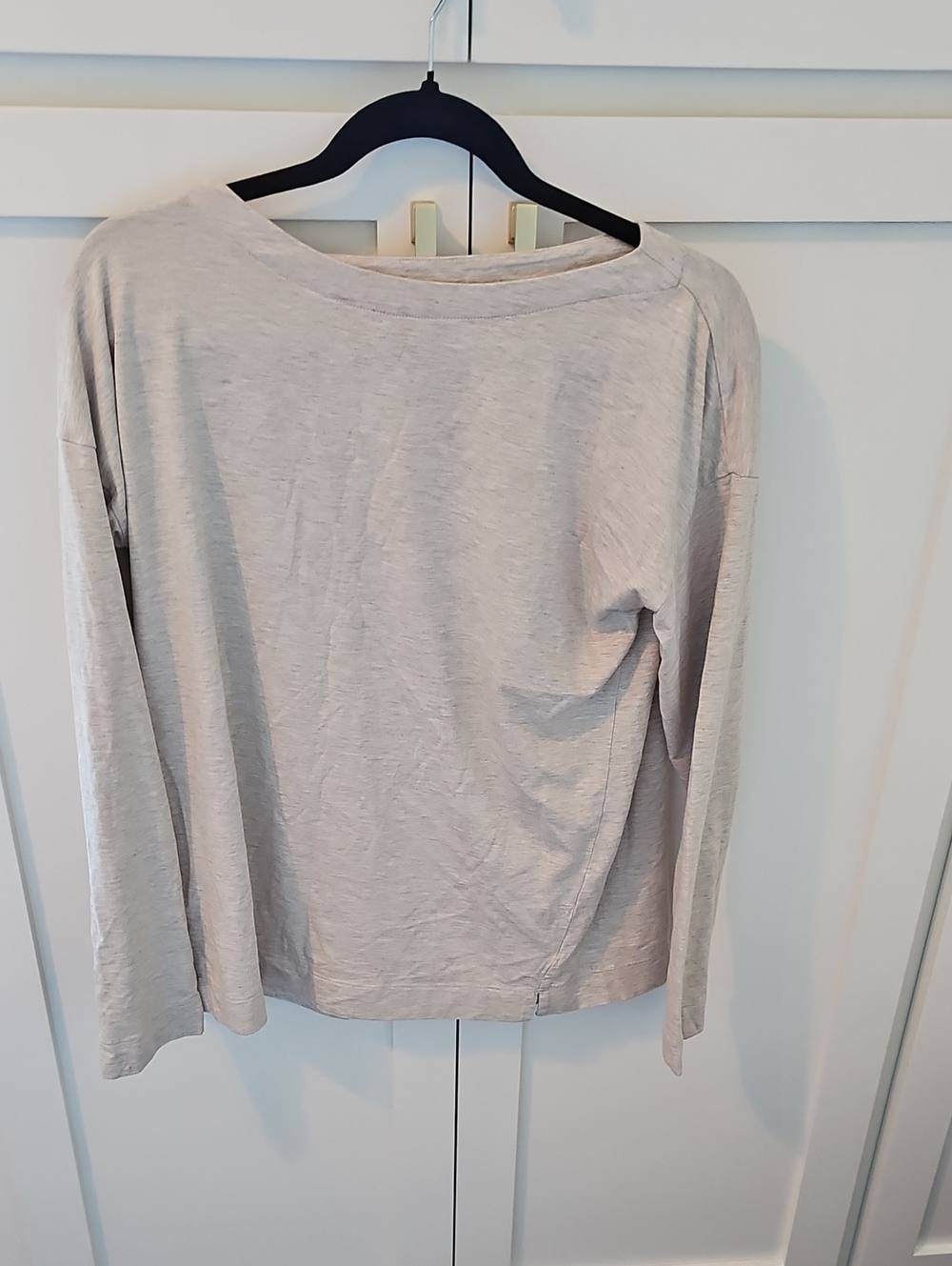 J. Jill Light Gray Long-Sleeve Boatneck Top